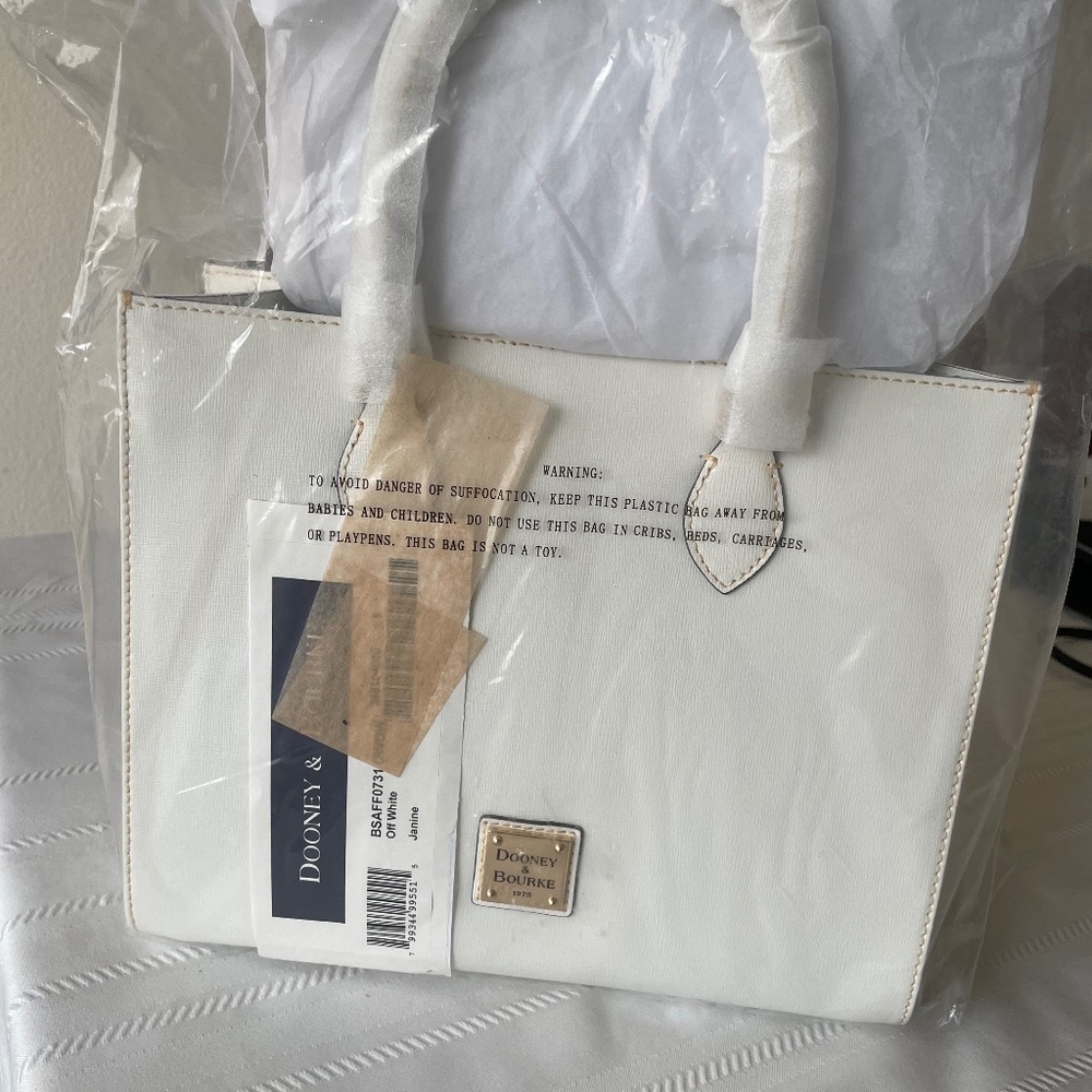 New Dooney & Bourke off white leather tote handbag